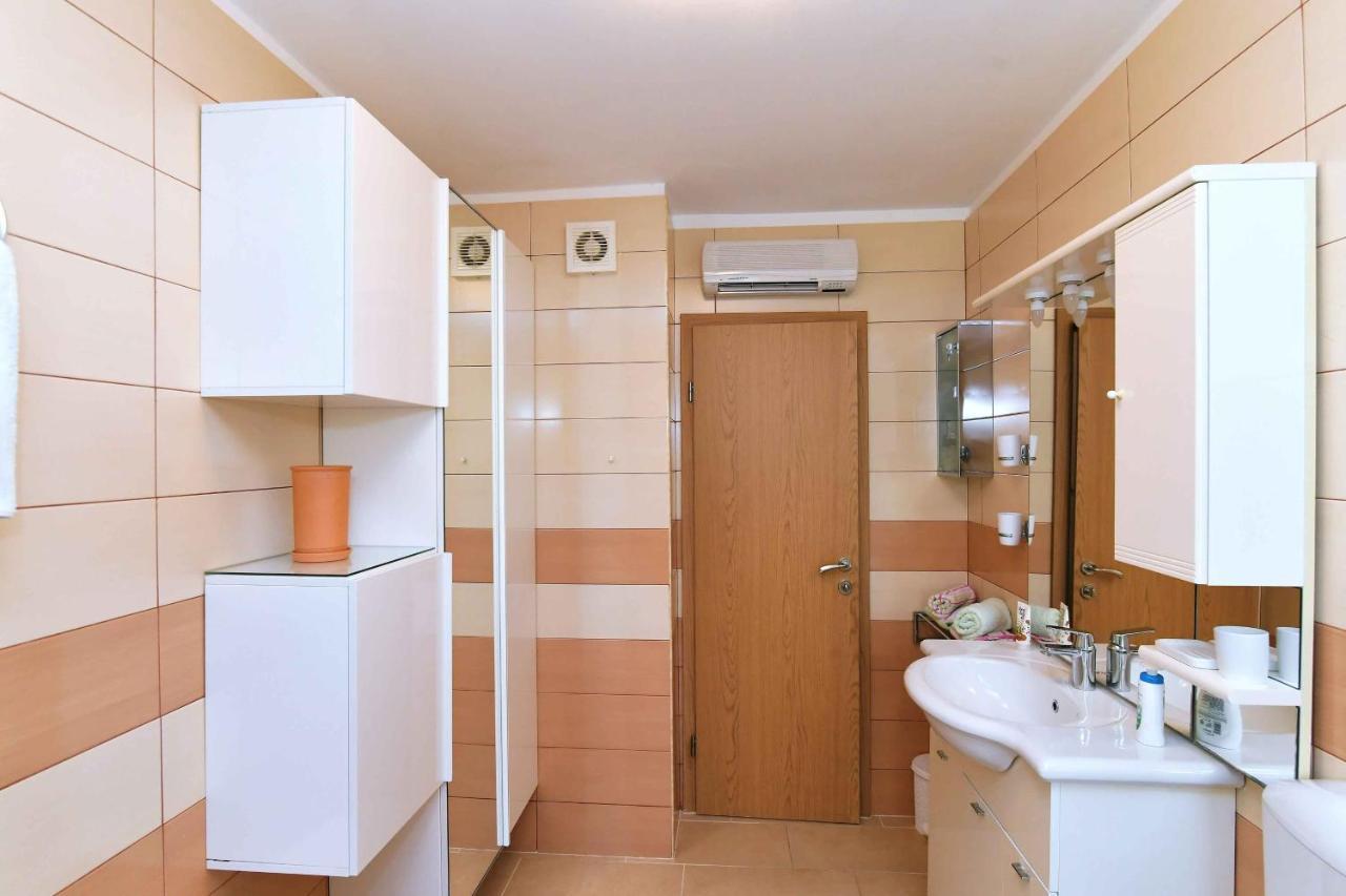 Apartment Leon Opatija Exterior photo